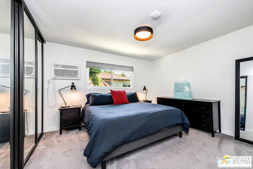 241 S Avenue 57 #123 photo 12