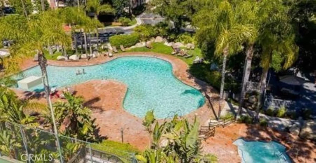 5520 Owensmouth #311 photo 28