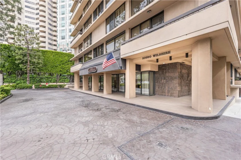 10590 Wilshire Boulevard #305 photo 33