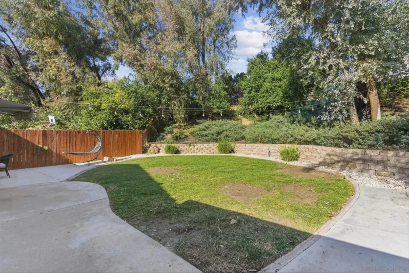 42040 Teatree Court photo