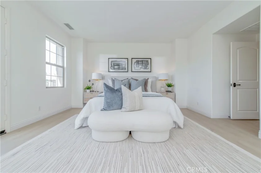 83 Twin Gables photo 36