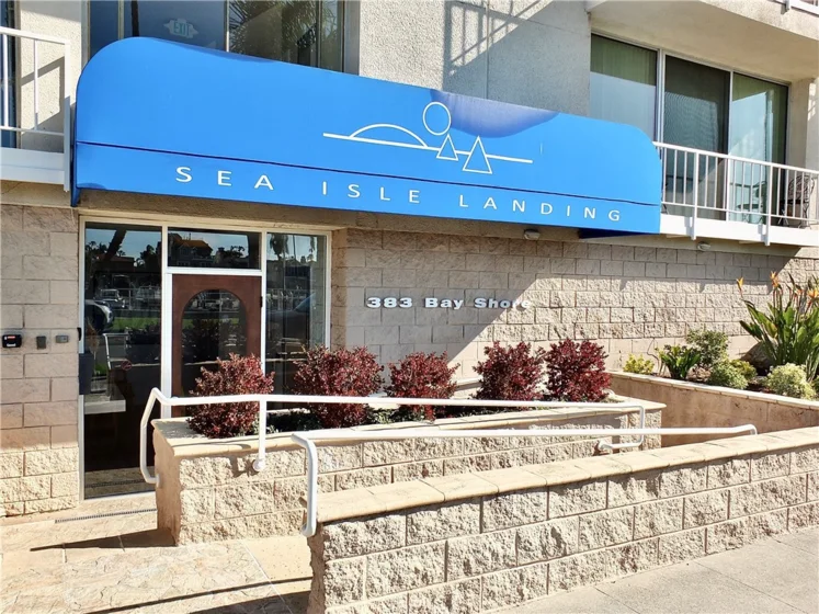 383 Bay Shore Avenue #420 photo 1