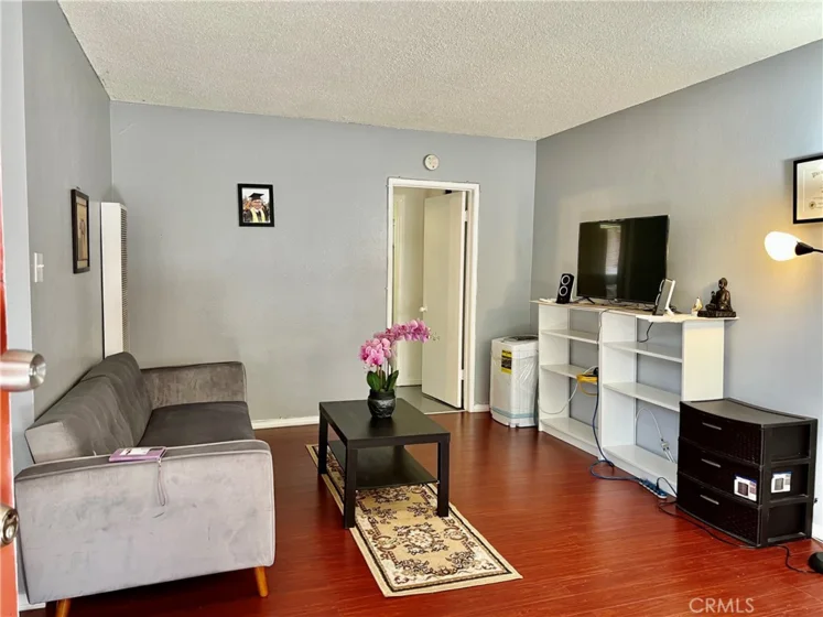 5050 Linden Ave # 63 photo 1