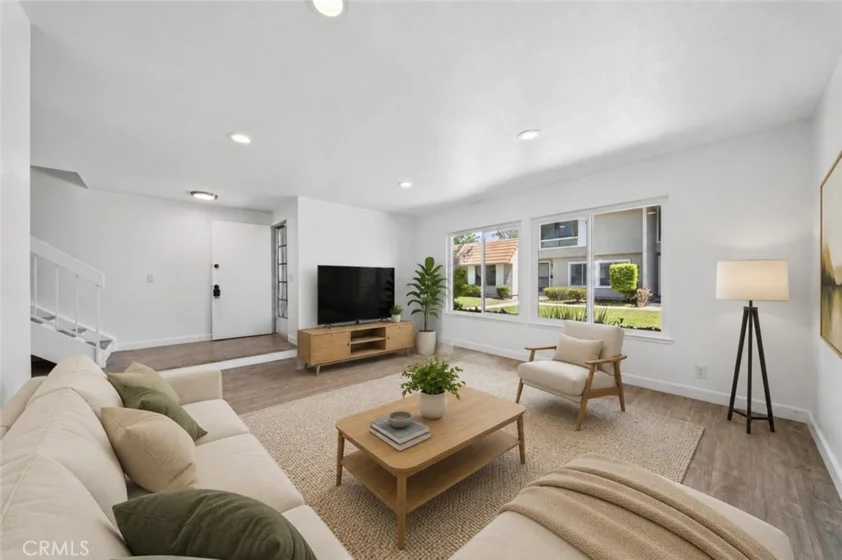 21725 Lake Vista photo 1
