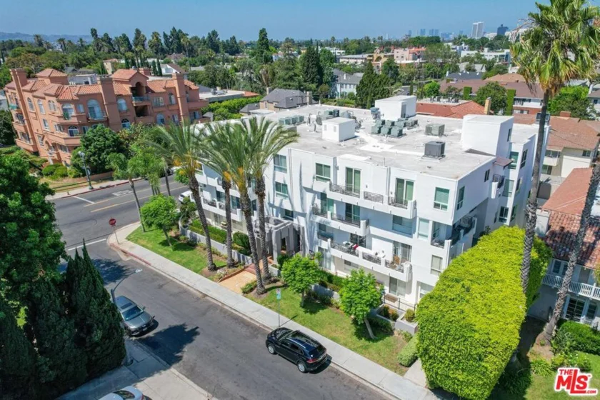 739 Lorraine Boulevard #402 photo 39