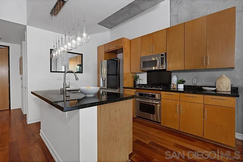 1050 Island Avenue #110 photo 4
