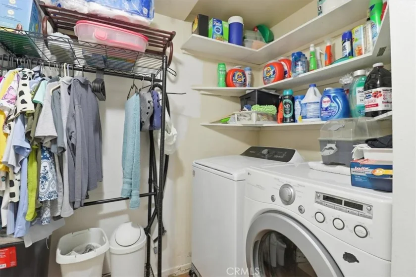 9146 Tobias Avenue #4 photo 9