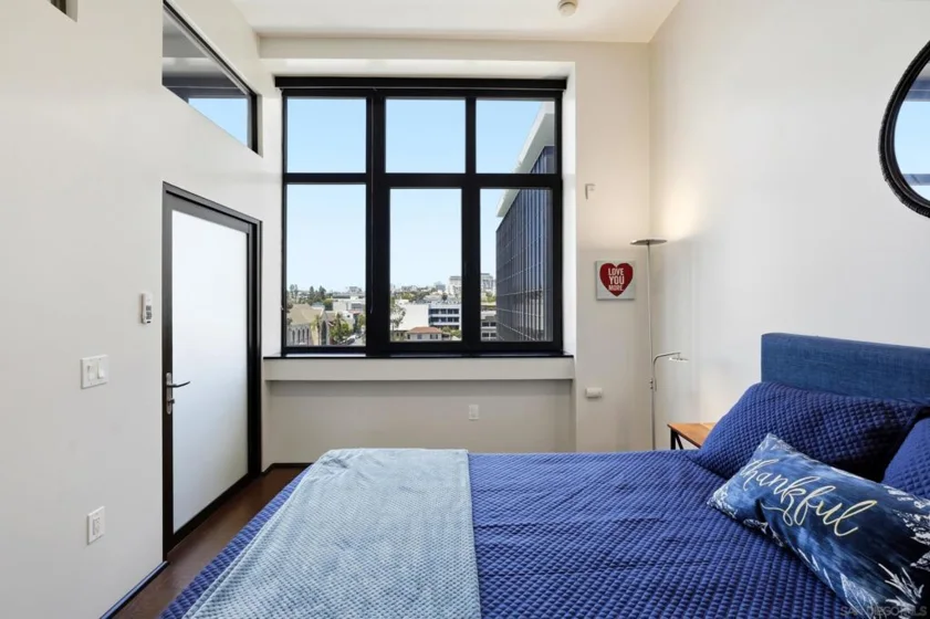 1551 4th Avenue #801 photo 3