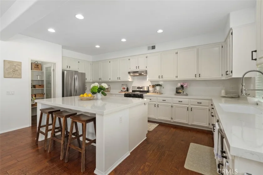 43465 Monte Court photo 9