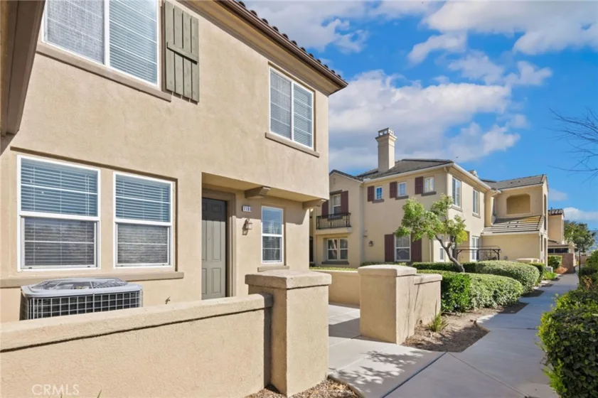 1800 E Lakeshore Drive #1106 photo 3