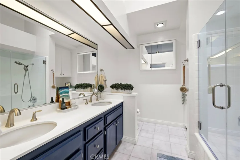 8206 Bridgepoint #206 photo 24