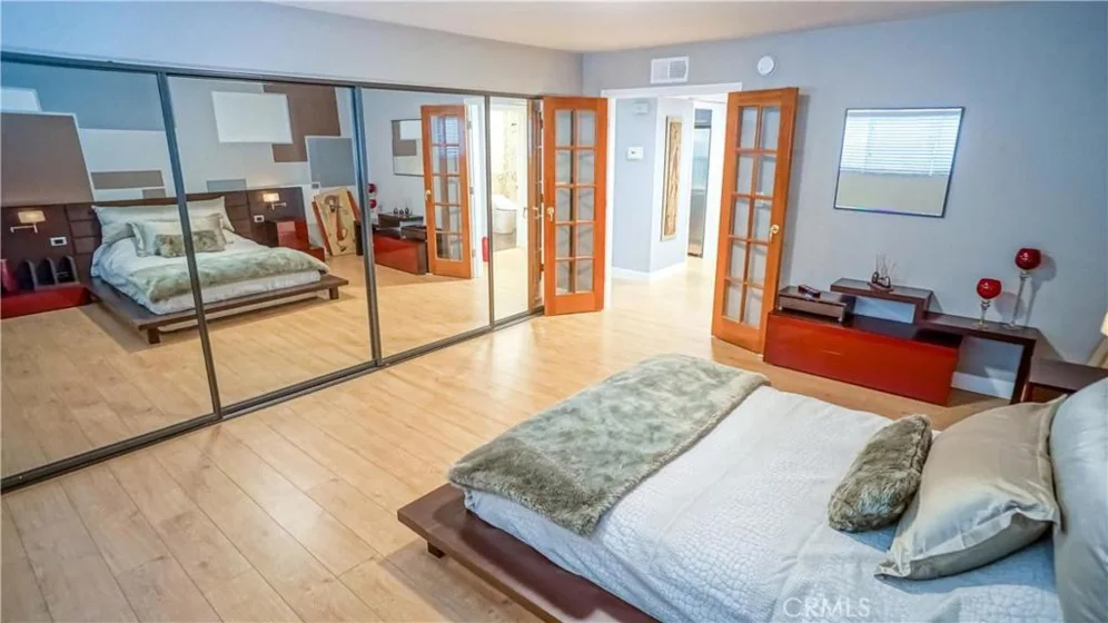 6720 Hillpark Drive #204 photo 7