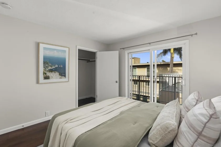 4477 Mentone Street ##211 photo 31