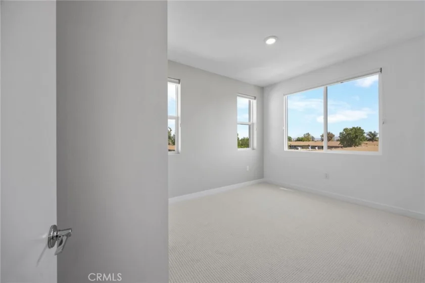 669 S Lyon Street photo 47