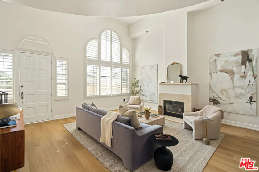 11982 Mayfield Avenue #D photo 35