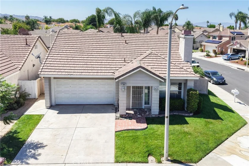 28775 Bridge Water Lane photo 1