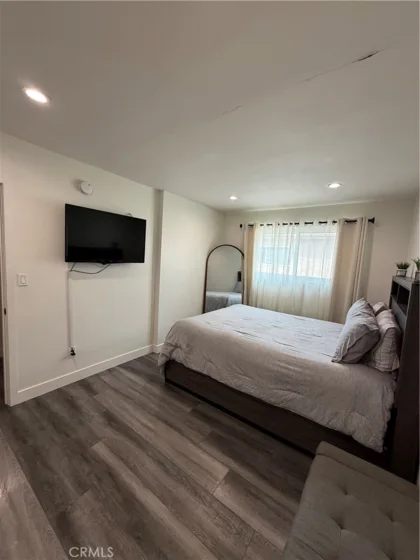 17111 Roscoe Boulevard #15 photo 13