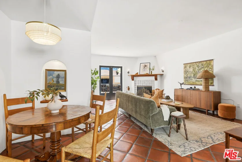 1414 N Harper Avenue #10 photo 9