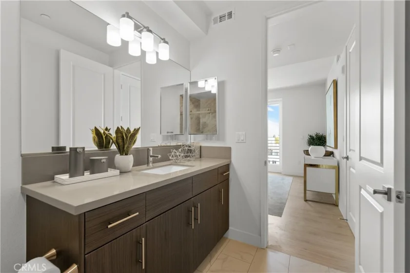 168 S Monterey Street #506 photo 27