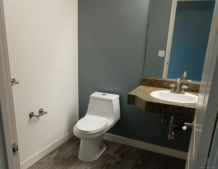 1080 Park Boulevard #1209 photo 6