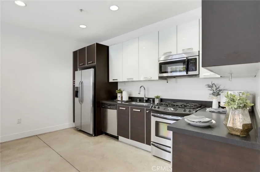 139 S Los Robles Avenue #102 photo 12