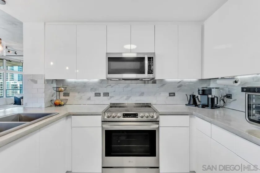 1080 Park Boulevard #701 photo 44