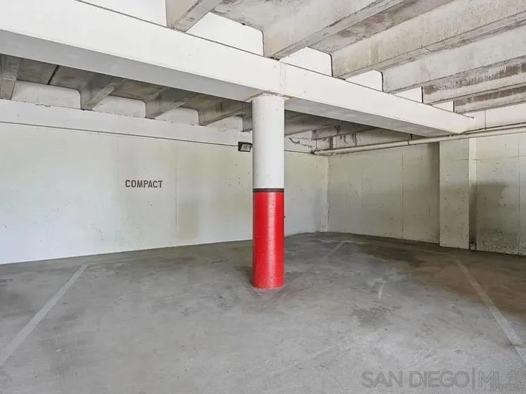4008 Ampudia Street photo 22