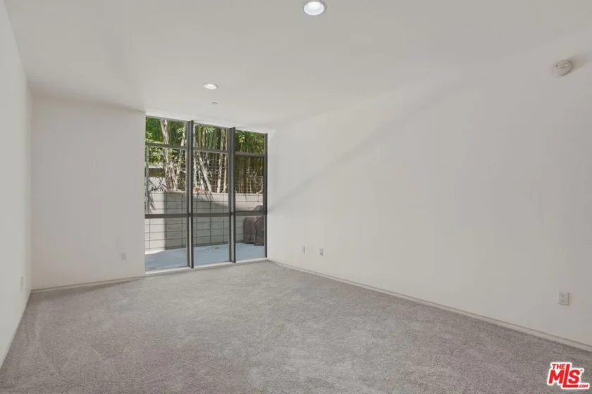 825 N Kings Road #1 photo 13