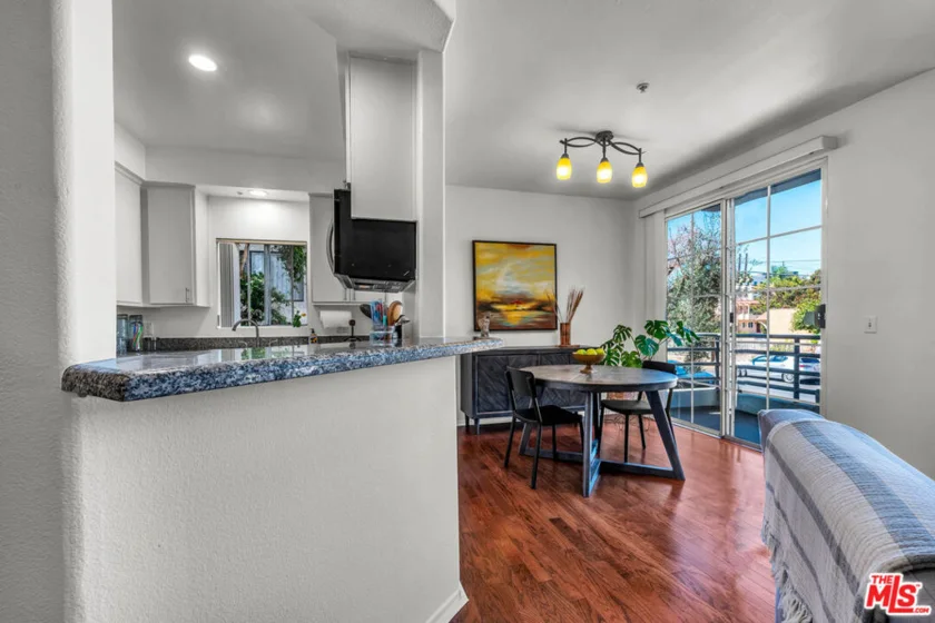 3613 Glendon Avenue #101 photo 15