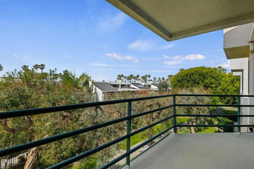 2920 Neilson Way #304 photo 16