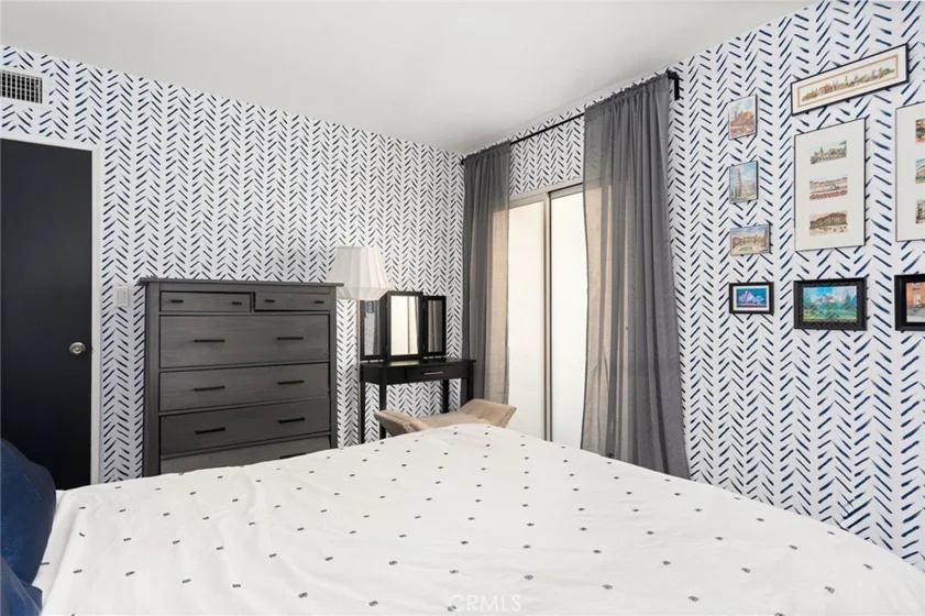 18307 Burbank Boulevard #92 photo 4