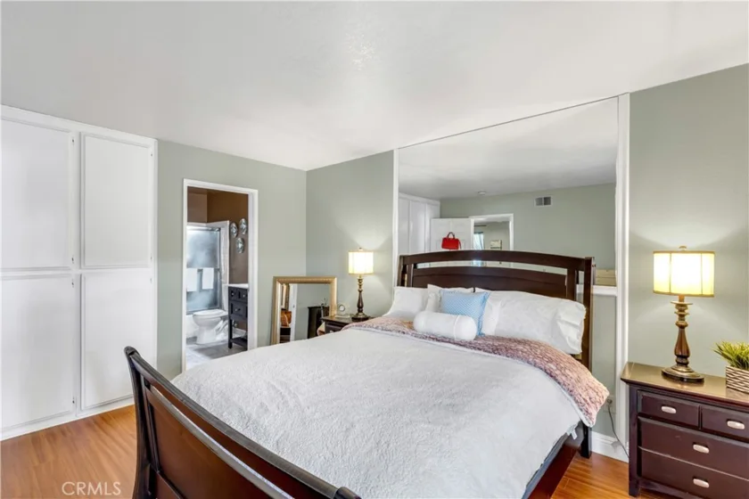 25231 Tanoak photo 18