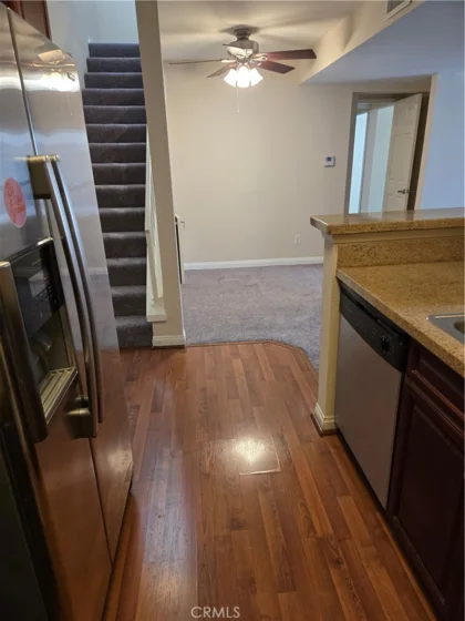 5520 Owensmouth Avenue #313 photo 8