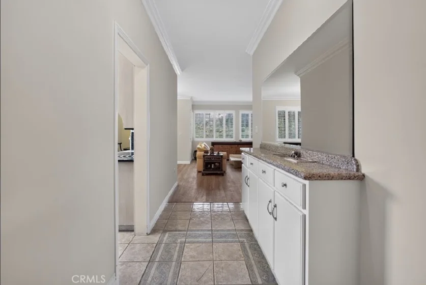 6150 Buckingham Parkway #110 photo 6