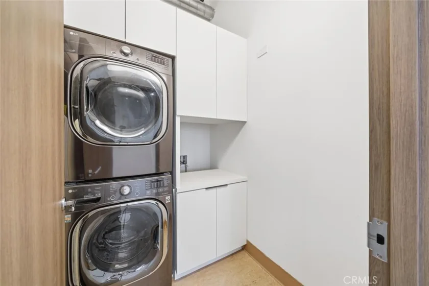 1111 S Grand Avenue #PH 5 photo 26