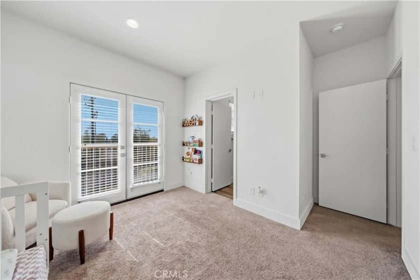 205 S Paige Lane photo 19