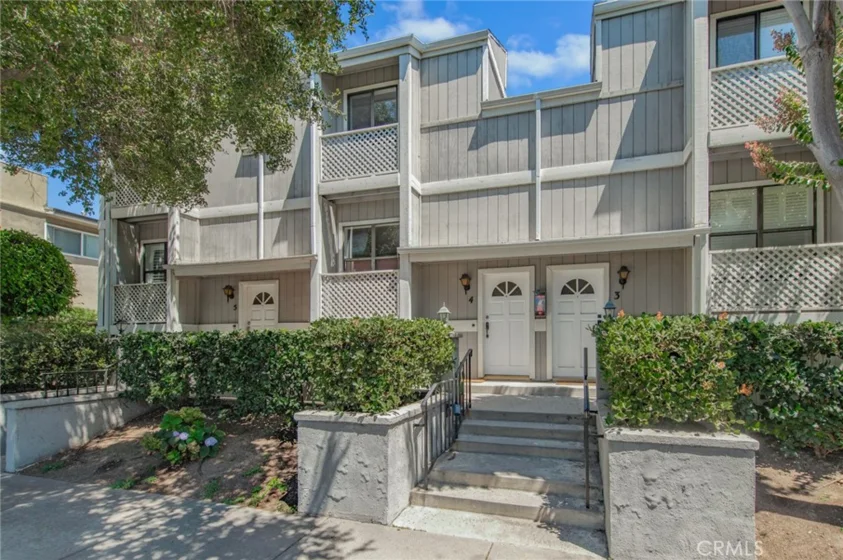 965 E Del Mar Boulevard #4 photo 4