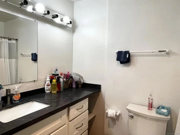 8332 Regents Road #1F photo 6