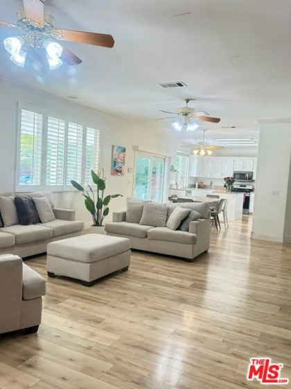 43033 Manchester Court photo 12