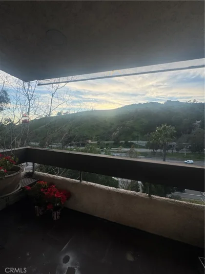 2700 E Cahuenga Boulevard #4223 photo 4