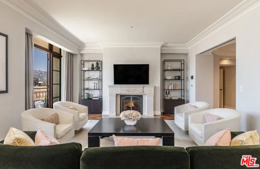 225 N Canon Drive #7C photo 2