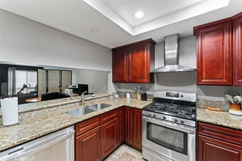21040 Parthenia Street #10 photo 1