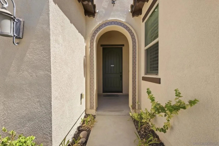 39186 Clydesdale Circle photo 2