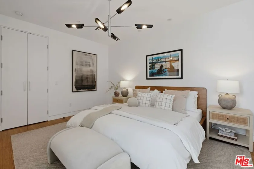 853 21st Street #104 photo 20