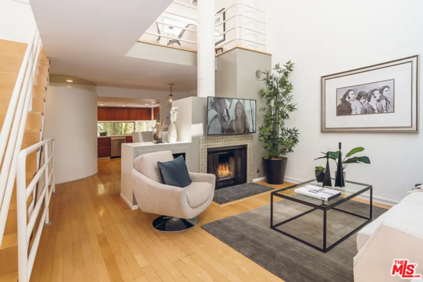 821 Bay Street #C1 photo 1