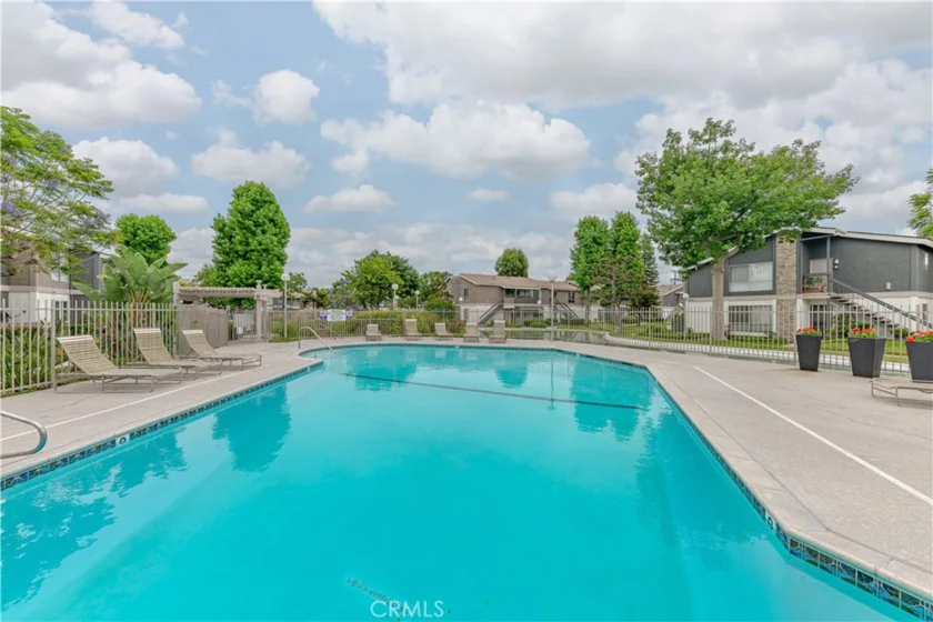 2803 S Fairview #C photo 26