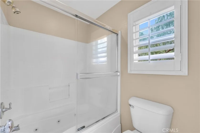 284 Tustin Field Drive photo 16
