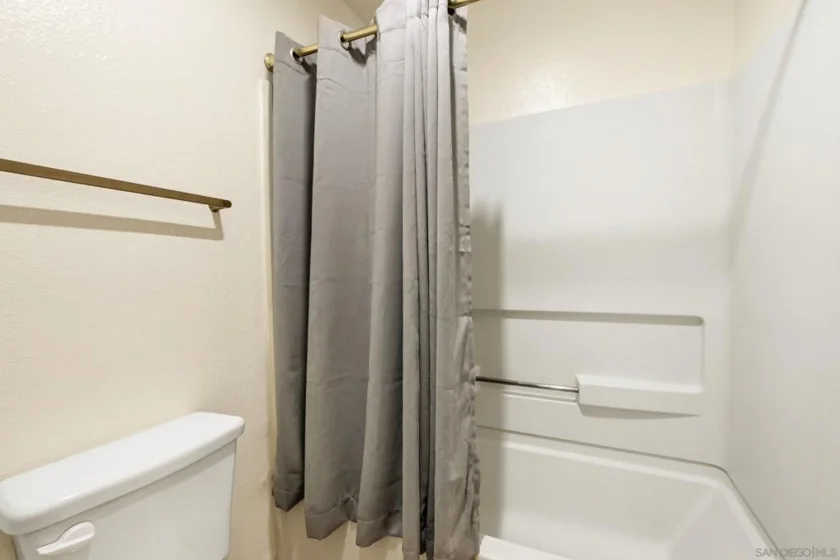 7545 Charmant #1512 photo 14