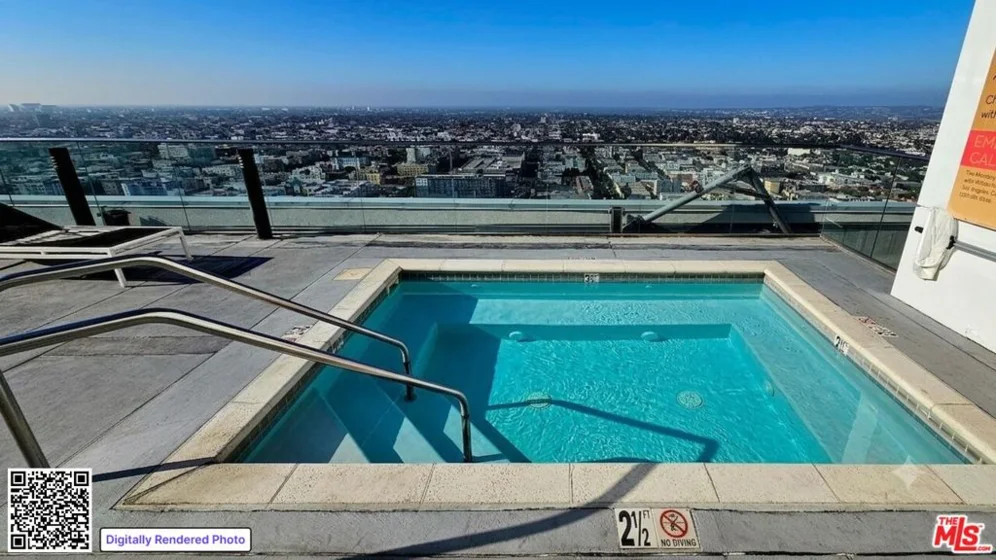 3810 Wilshire Boulevard #1801 photo 56
