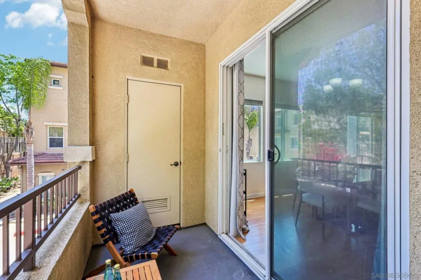 5444 Zeil Place photo 5